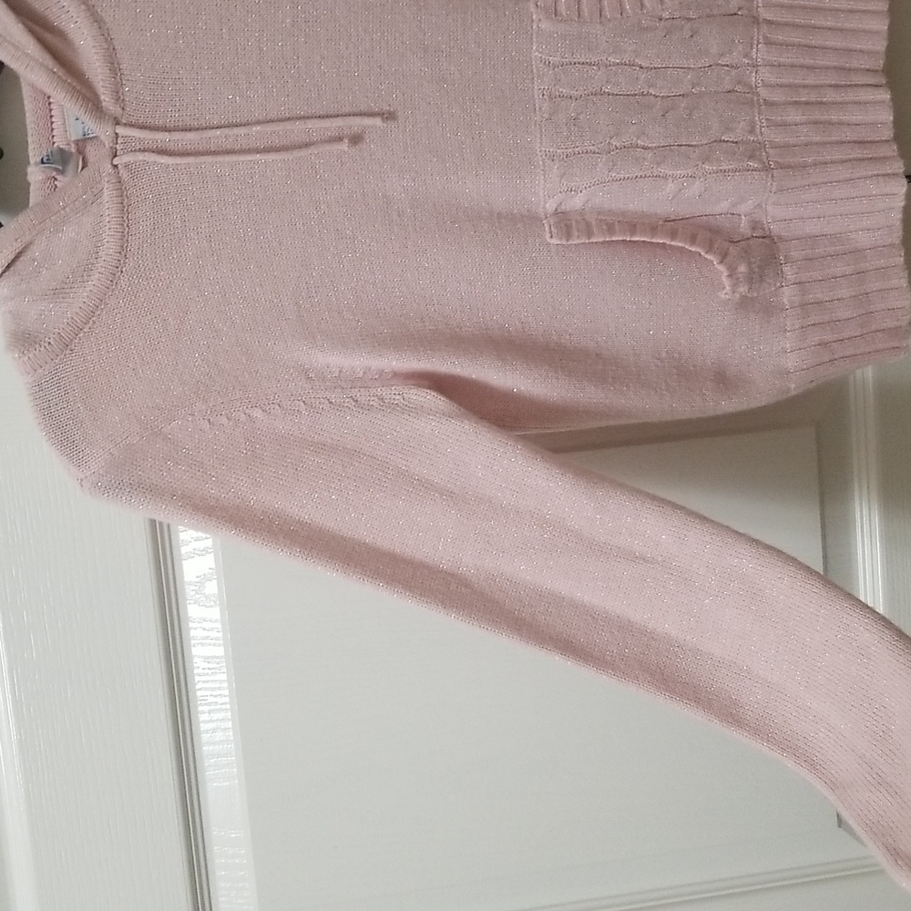 sweater - Picture 4 of 4